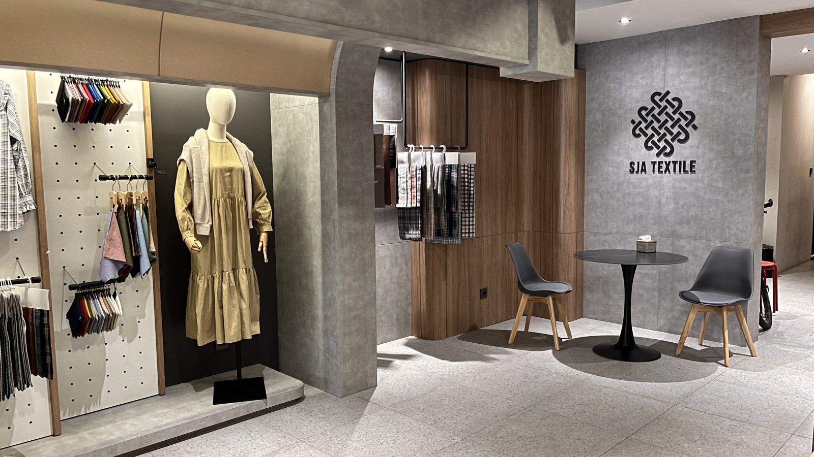 Showroom butik kain SJA Textile